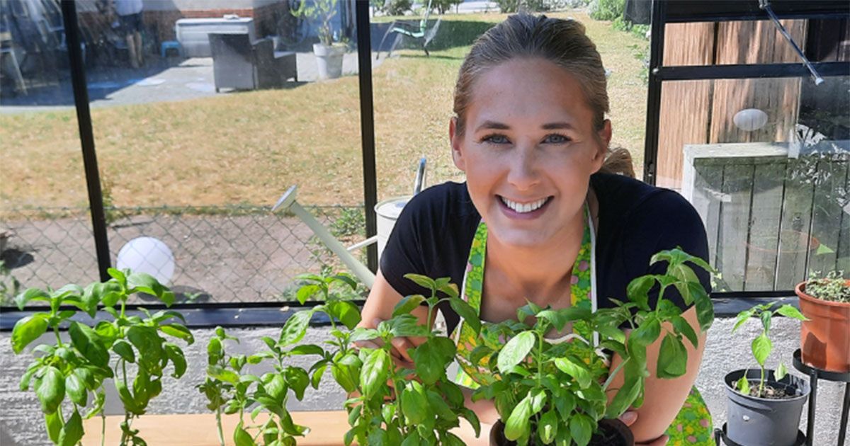 Vlnrd p ldreboende - om kost och nutrition fr vrd- och omsorgsboende